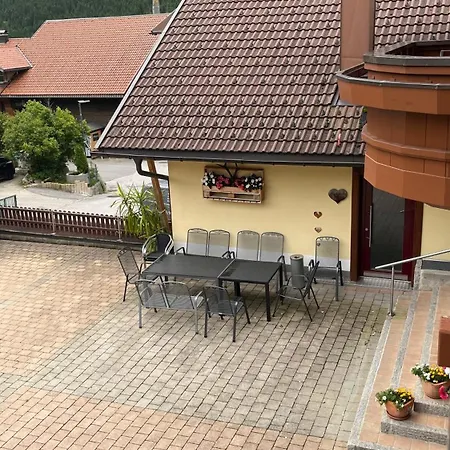 - Glaetzles Apartment *